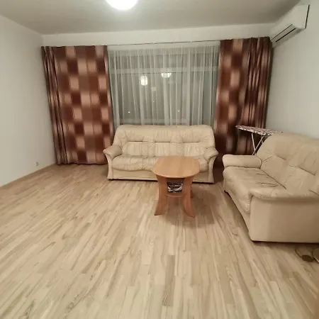Vef Apartment, 38 Araisu